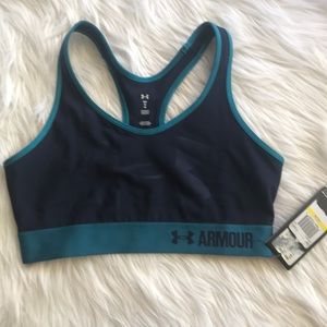 UnderArmour sports Woman bra Medium